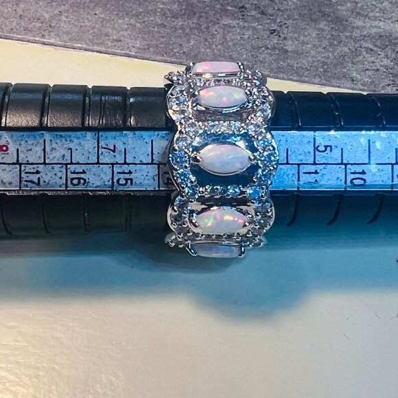 Ring Bomb Party Ring, NWOT, Size 6, white fire opal - Picture 4 of 7